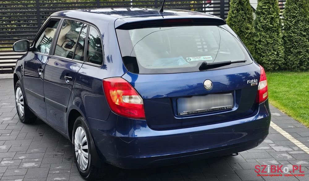 2008' Skoda Fabia 1.4 Tdi Classic photo #3