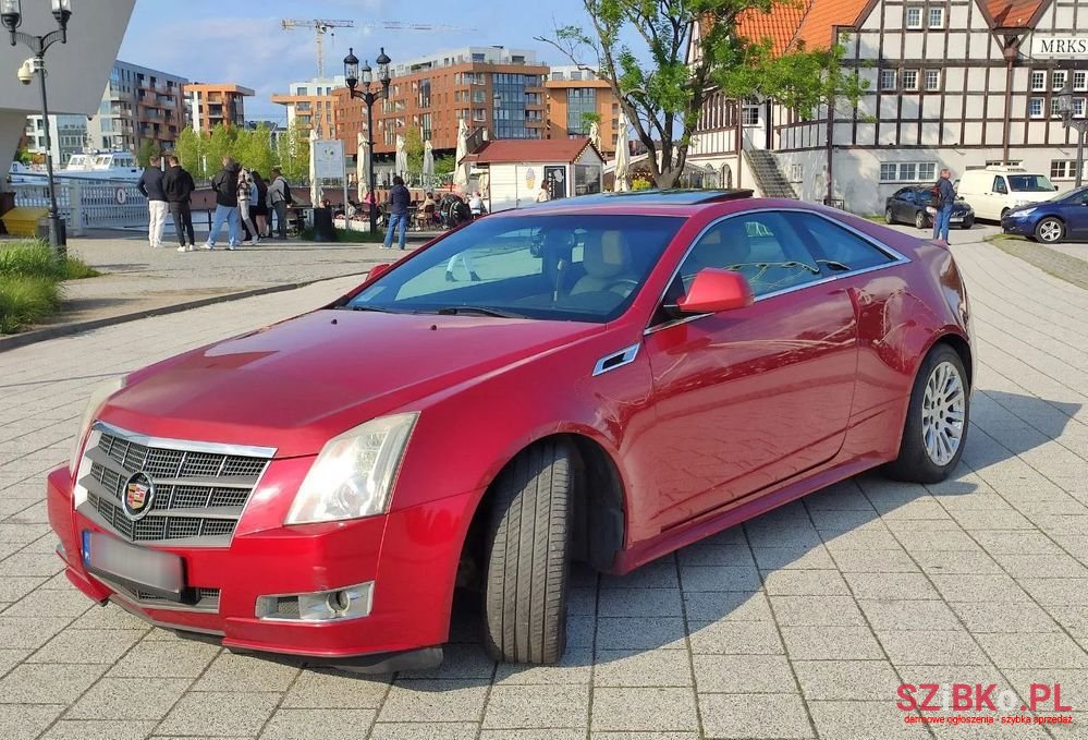 2011' Cadillac CTS photo #3