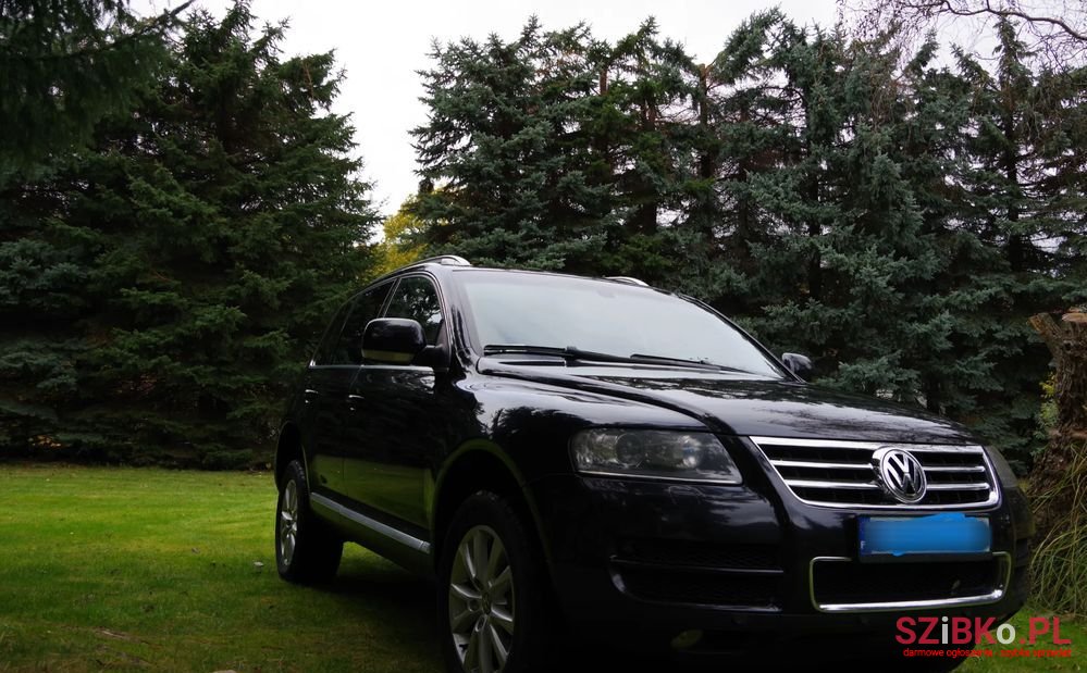 2007' Volkswagen Touareg photo #2