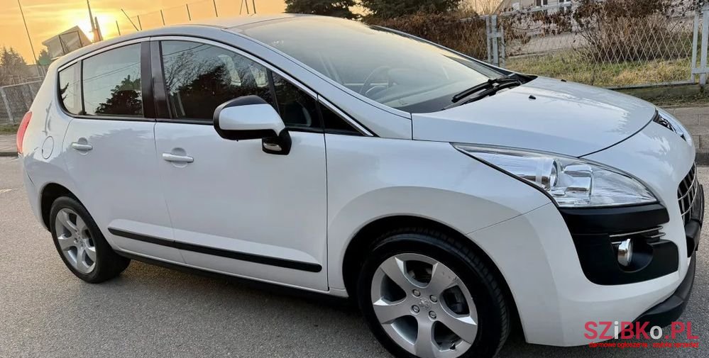 2012' Peugeot 3008 1.6 Premium photo #6