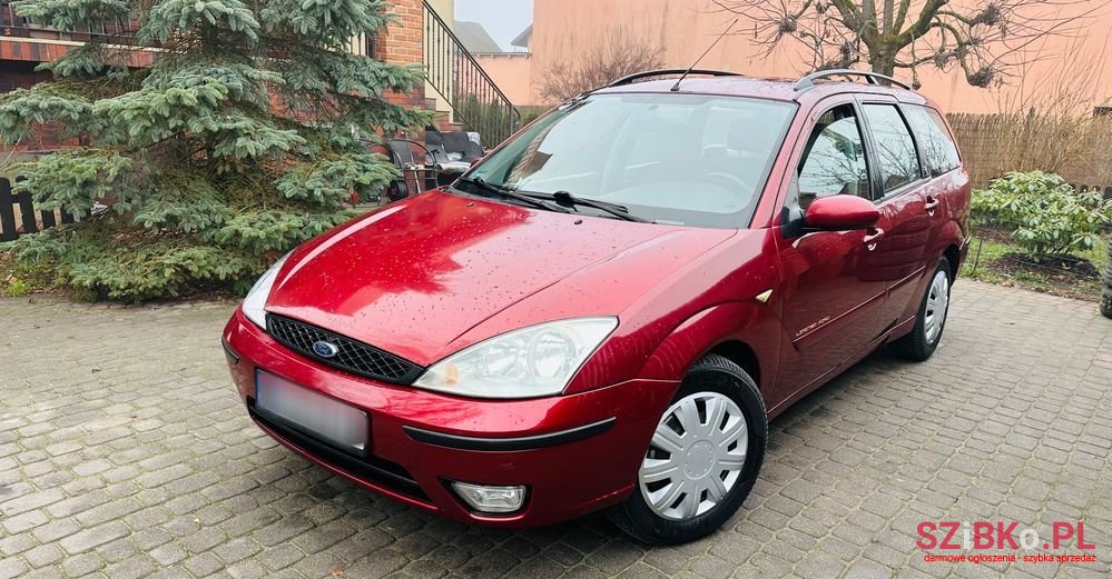 2002' Ford Focus photo #3