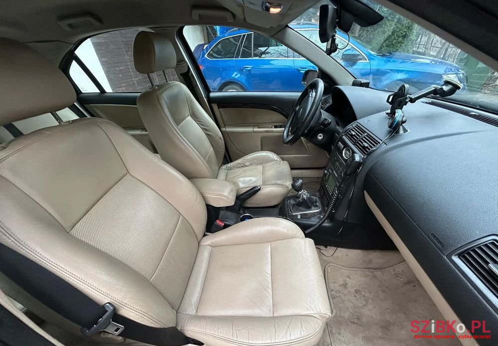 2007' Ford Mondeo 2.0 Tdci Ghia photo #5