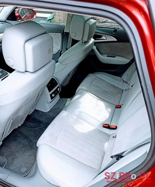 2011' Audi A6 photo #5