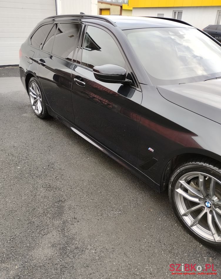 2018' BMW 5 Series photo #4