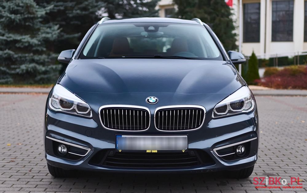 2016' BMW 2 Series 218D photo #4