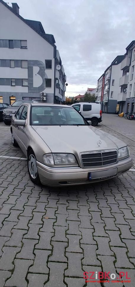 1995' Mercedes-Benz C-Class photo #4