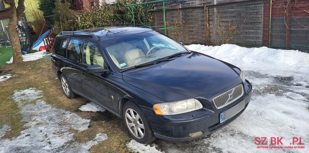 2005' Volvo V70 photo #4