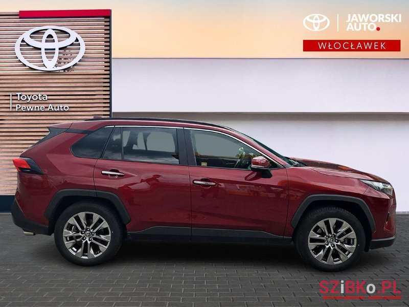 2022' Toyota RAV4 photo #6