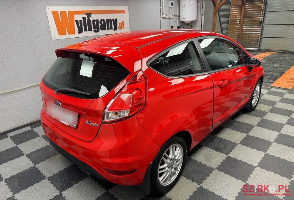 2014' Ford Fiesta photo #5