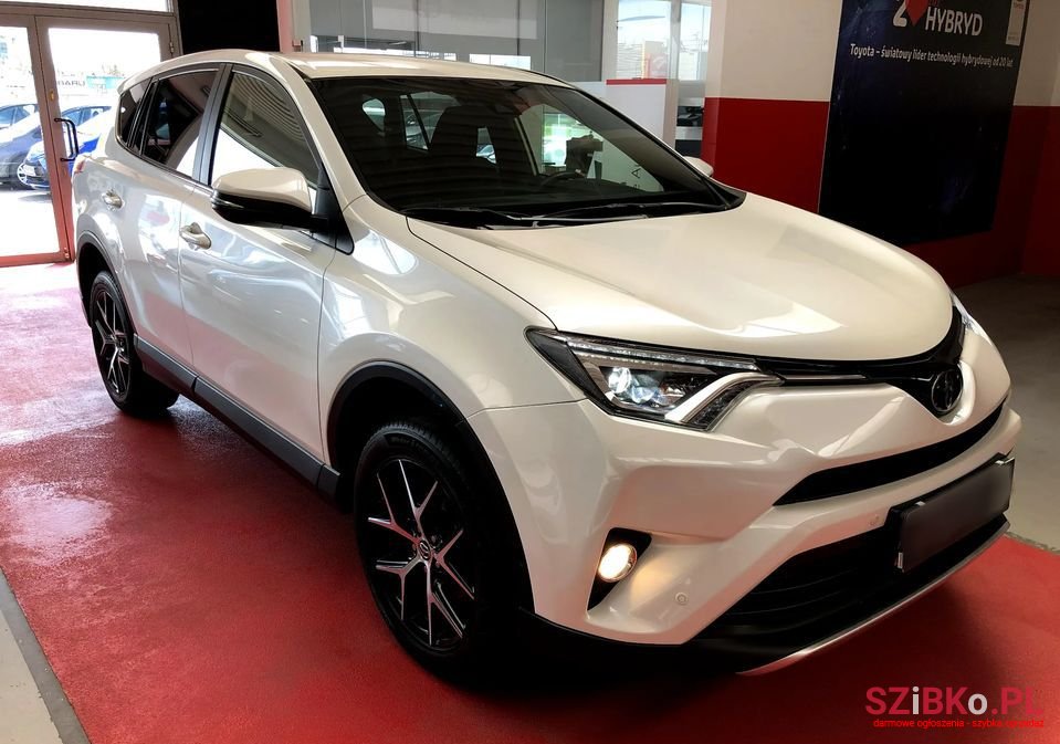 2017' Toyota RAV4 photo #4