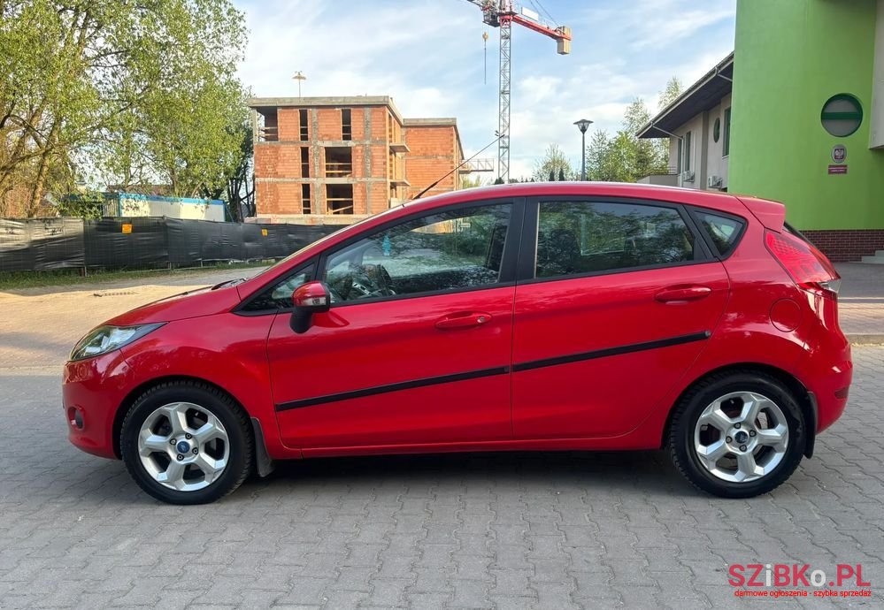 2009' Ford Fiesta 1.4 Trend photo #2