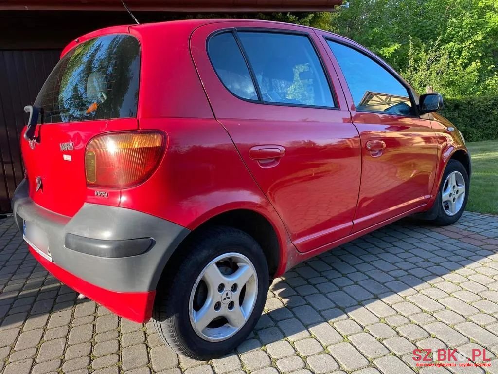 2003' Toyota Yaris photo #3