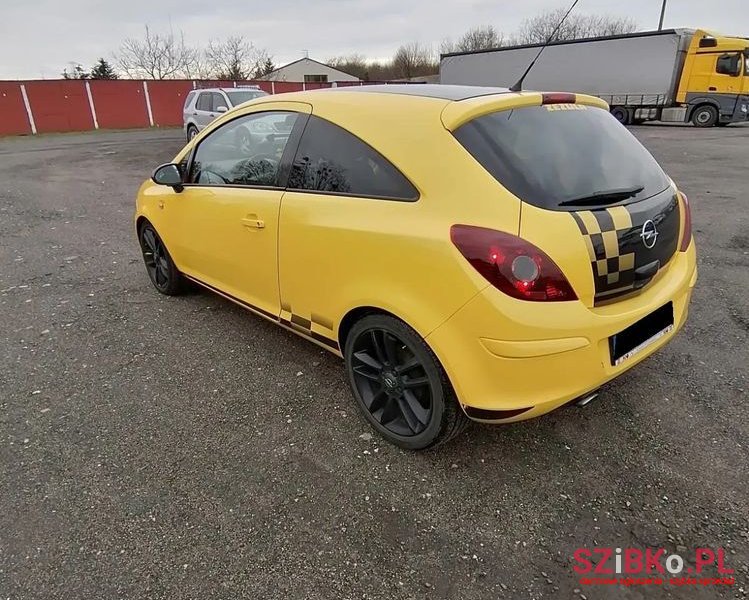 2010' Opel Corsa 1.4 16V Color Edition photo #4