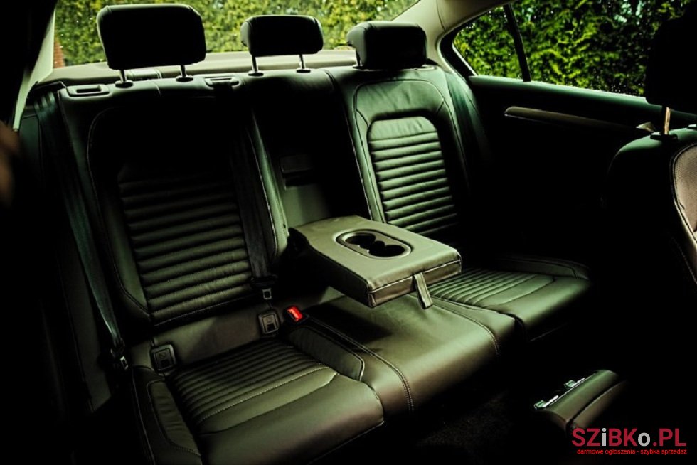 2016' Volkswagen Passat B8 Limousine, Highline photo #4