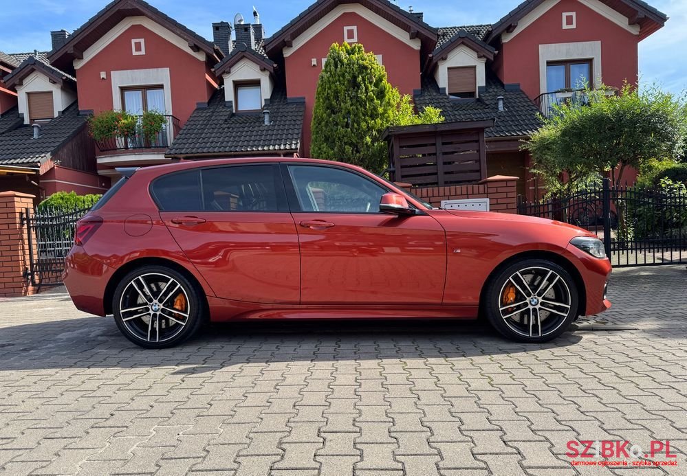 2019' BMW 1 Series 118D M Sport Shadow photo #4