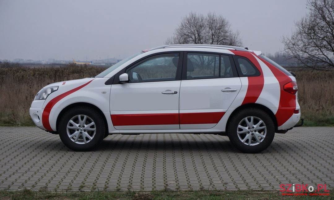 2008' Renault Koleos photo #6