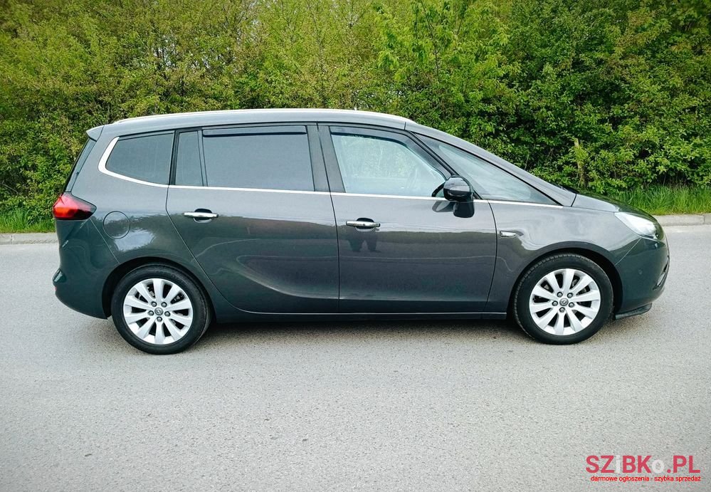 2013' Opel Zafira 1.4 T Cosmo photo #3