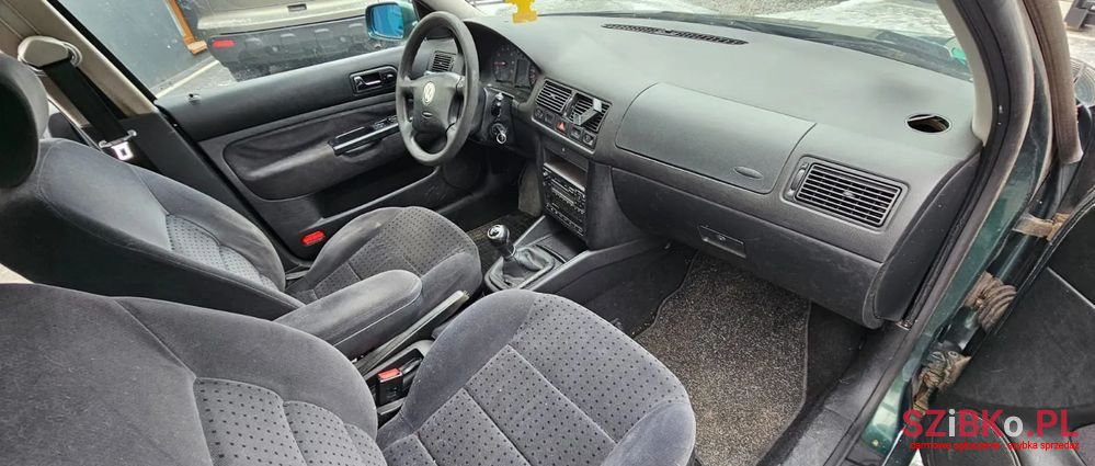 1998' Volkswagen Golf Iv 1.6 Highline photo #6