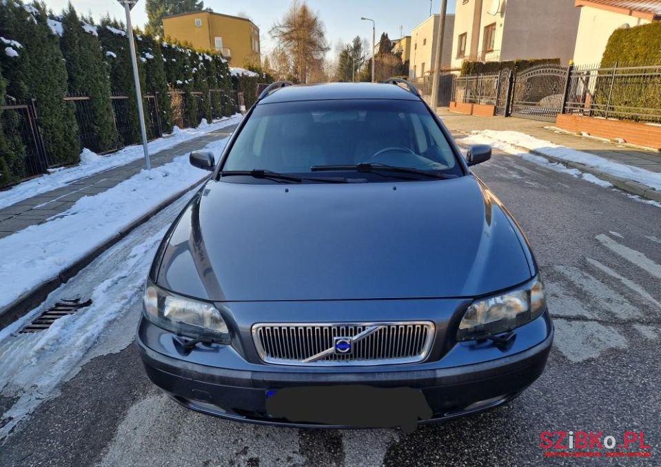 2003' Volvo V70 photo #3