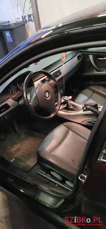 2008' BMW 3 Series photo #2