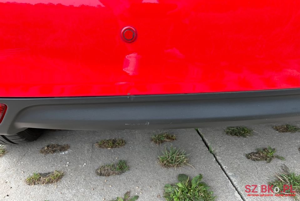 2015' Toyota Yaris photo #3