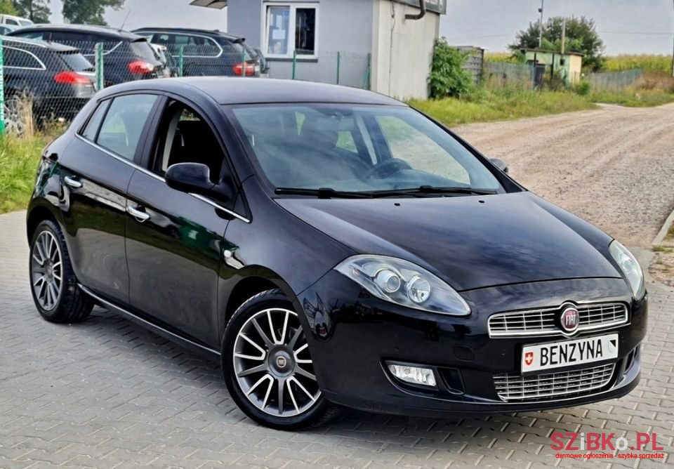 2011' Fiat Bravo photo #3