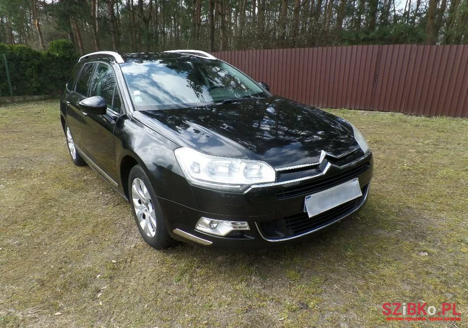 2011' Citroen C5 photo #3