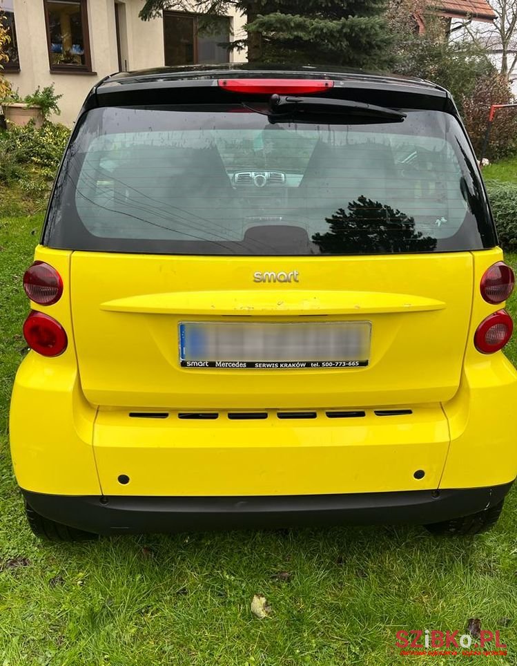 2011' Smart Fortwo photo #2