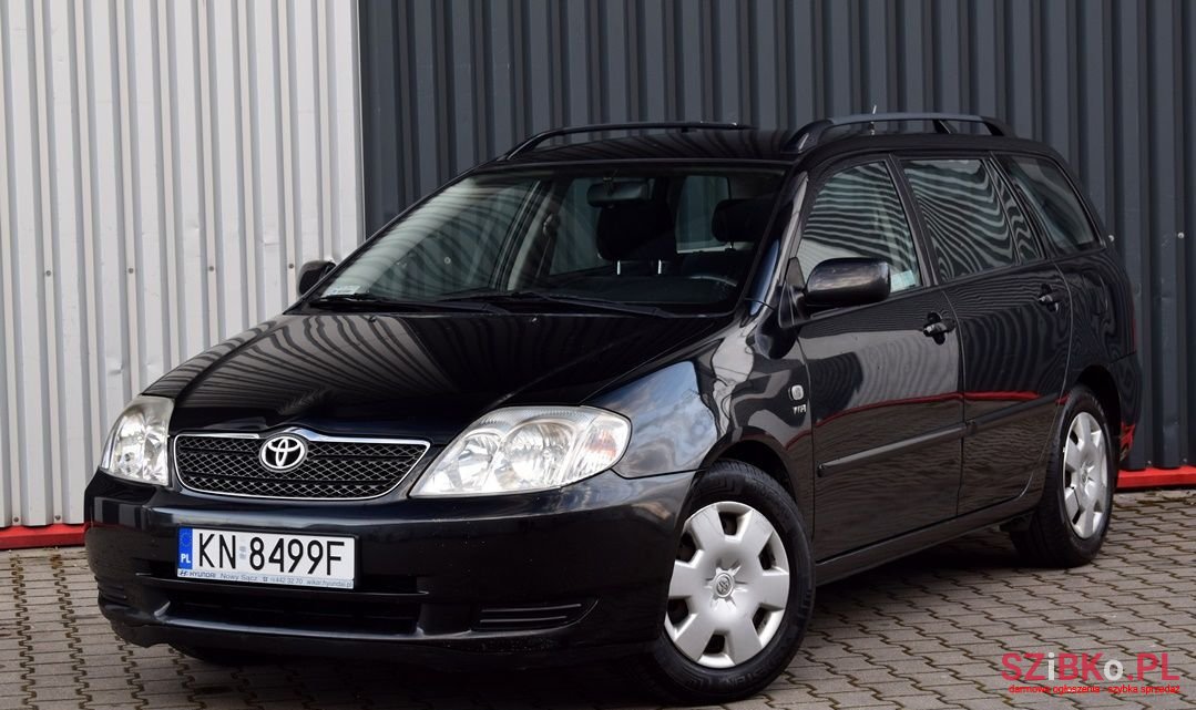 2003' Toyota Corolla photo #1