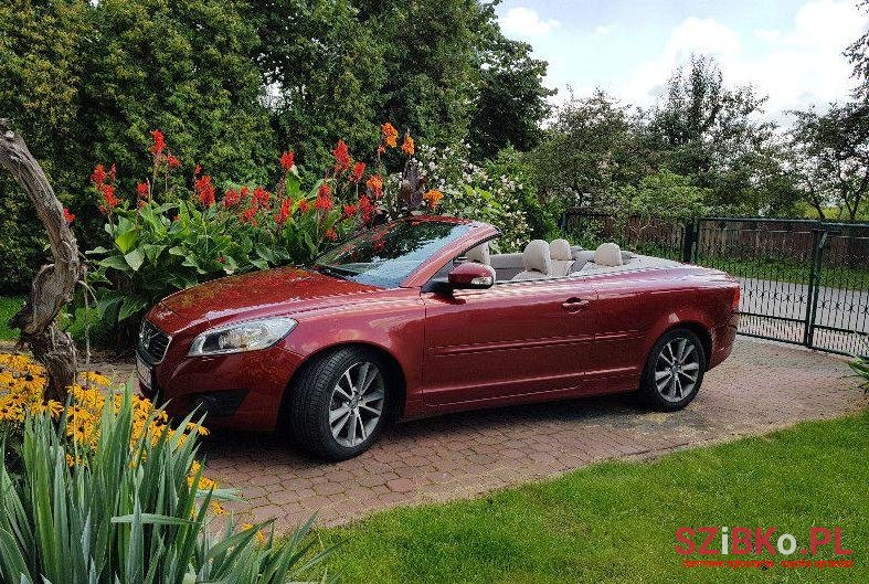 2010' Volvo C70 photo #1