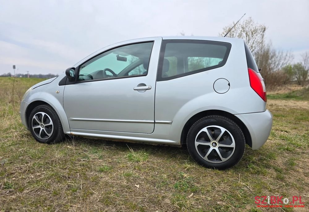 2006' Citroen C2 1.4 Hdi Confort photo #4