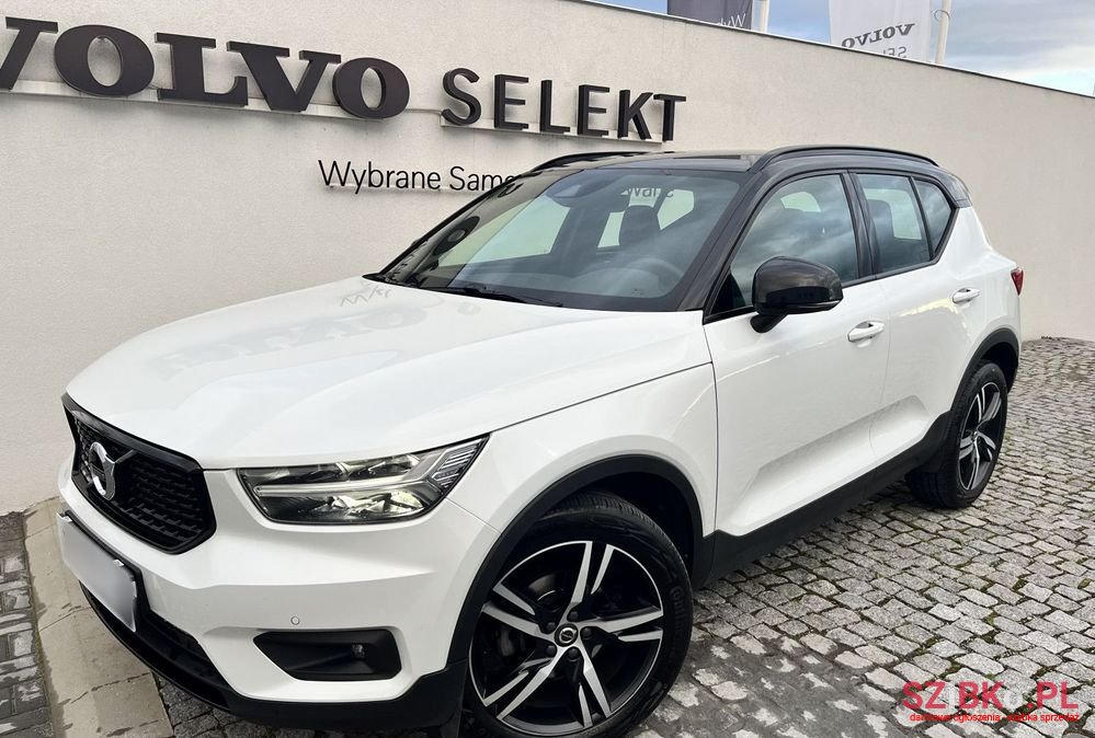2020' Volvo Xc 40 photo #3