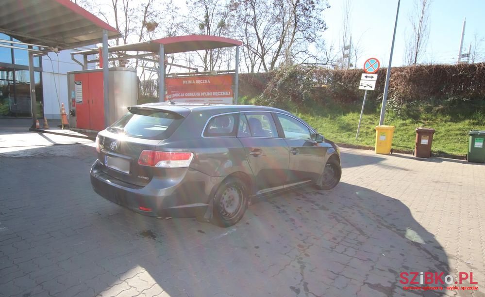 2011' Toyota Avensis 1.8 Sol Navi photo #6