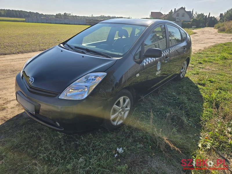 2003' Toyota Prius photo #1