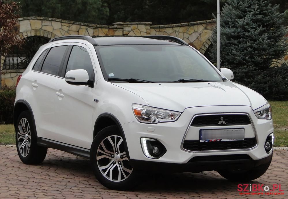 2016' Mitsubishi ASX photo #3