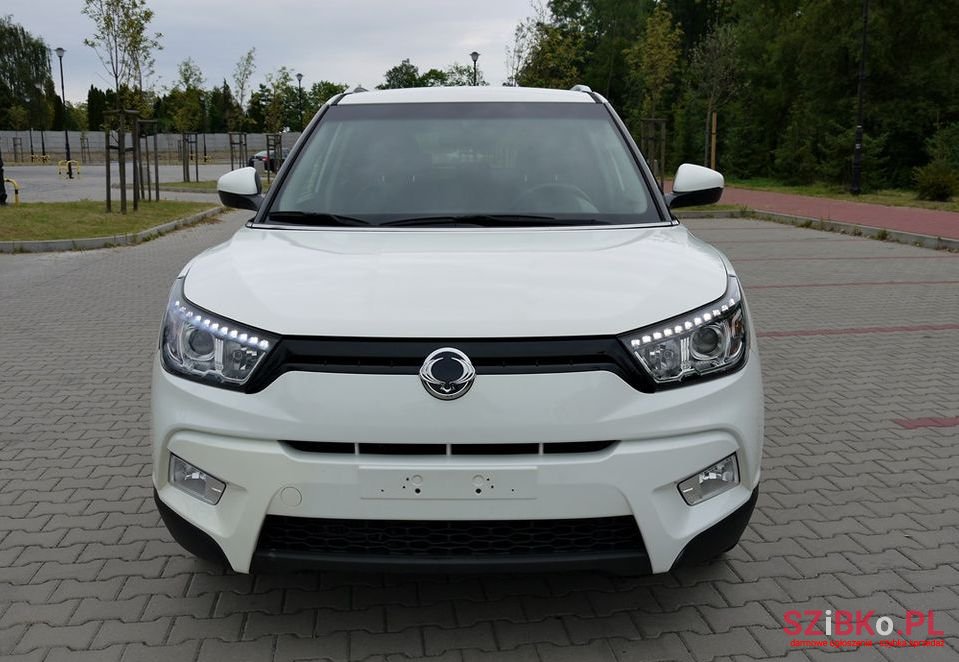 2017' SsangYong Tivoli photo #3