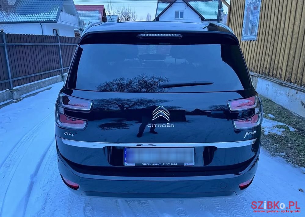 2017' Citroen C4 Grand Picasso photo #6