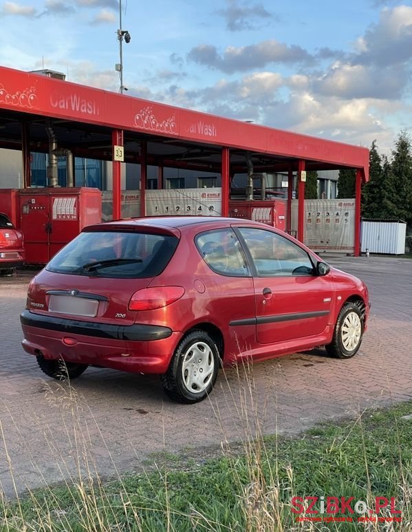 2001' Peugeot 206 1.4 Mistral photo #5