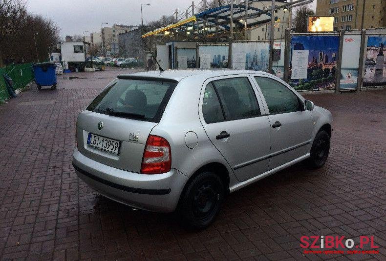 2005' Skoda Fabia photo #1