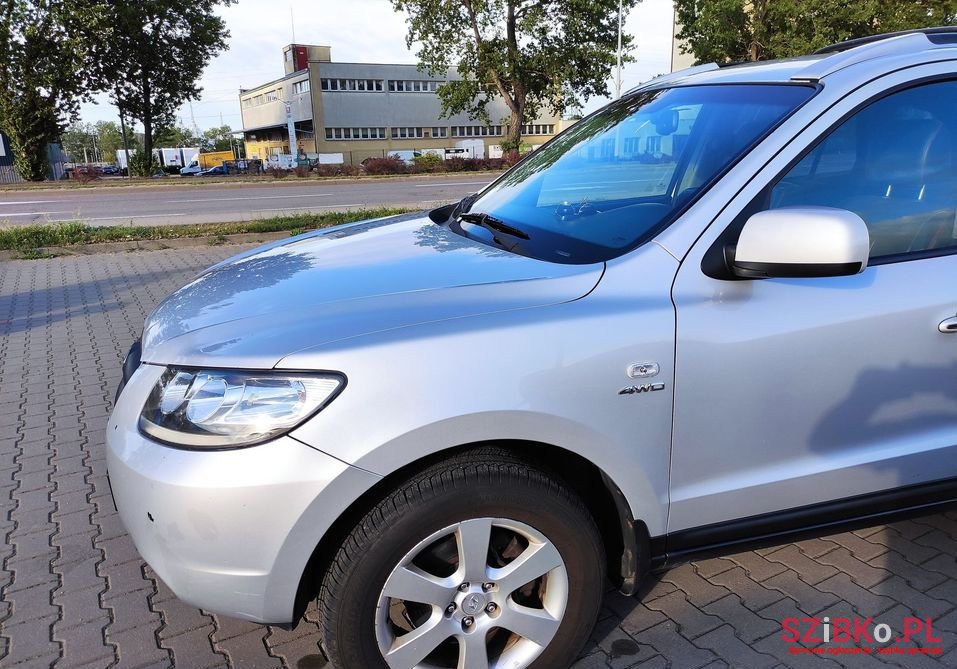 2007' Hyundai Santa Fe photo #3