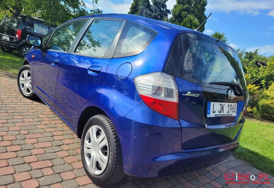 2009' Honda Jazz photo #4