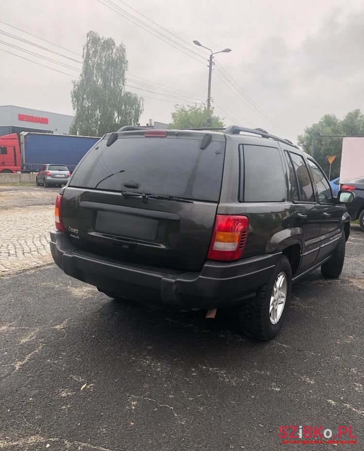 2004' Jeep Grand Cherokee photo #3