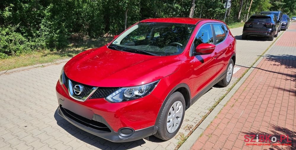 2015' Nissan Qashqai 1.2 Dig-T Tekna photo #3
