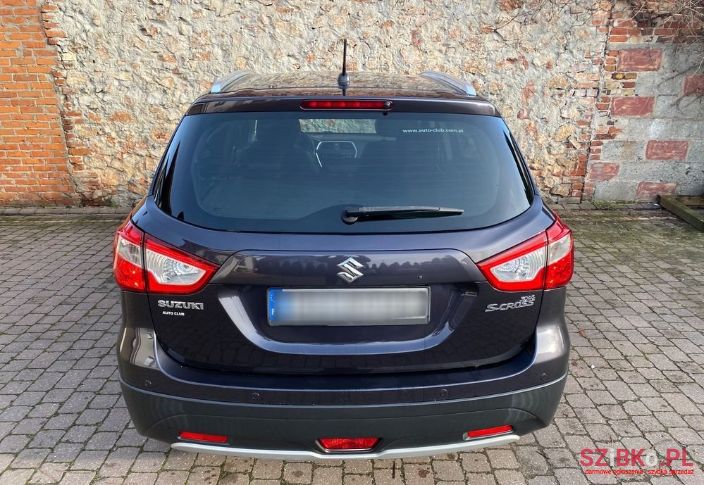 2013' Suzuki SX4 1.6 Premium photo #4