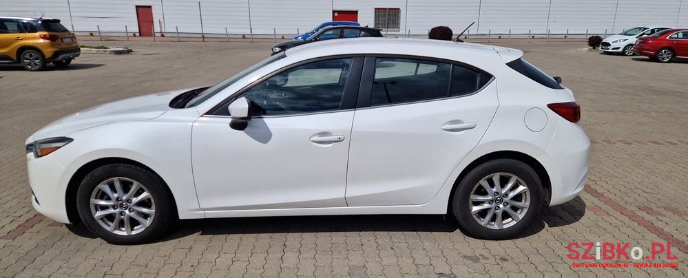2017' Mazda 3 photo #5