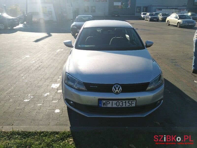 2011' Volkswagen Jetta photo #5