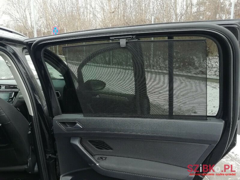 2015' Volkswagen Touran photo #5