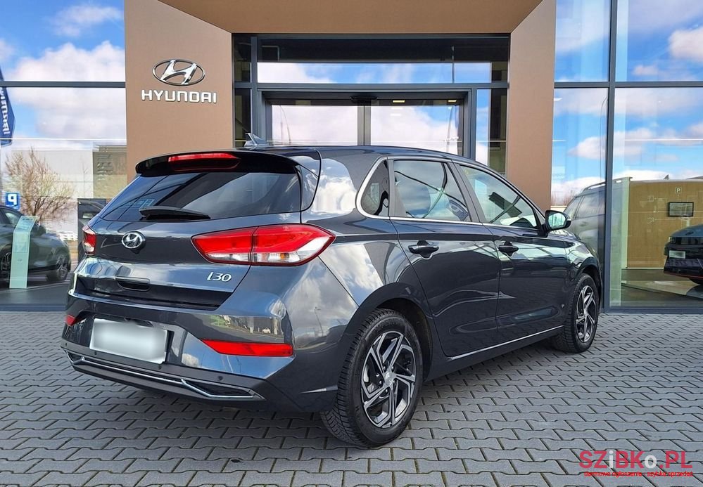 2020' Hyundai i30 1.5 Dpi Comfort photo #4