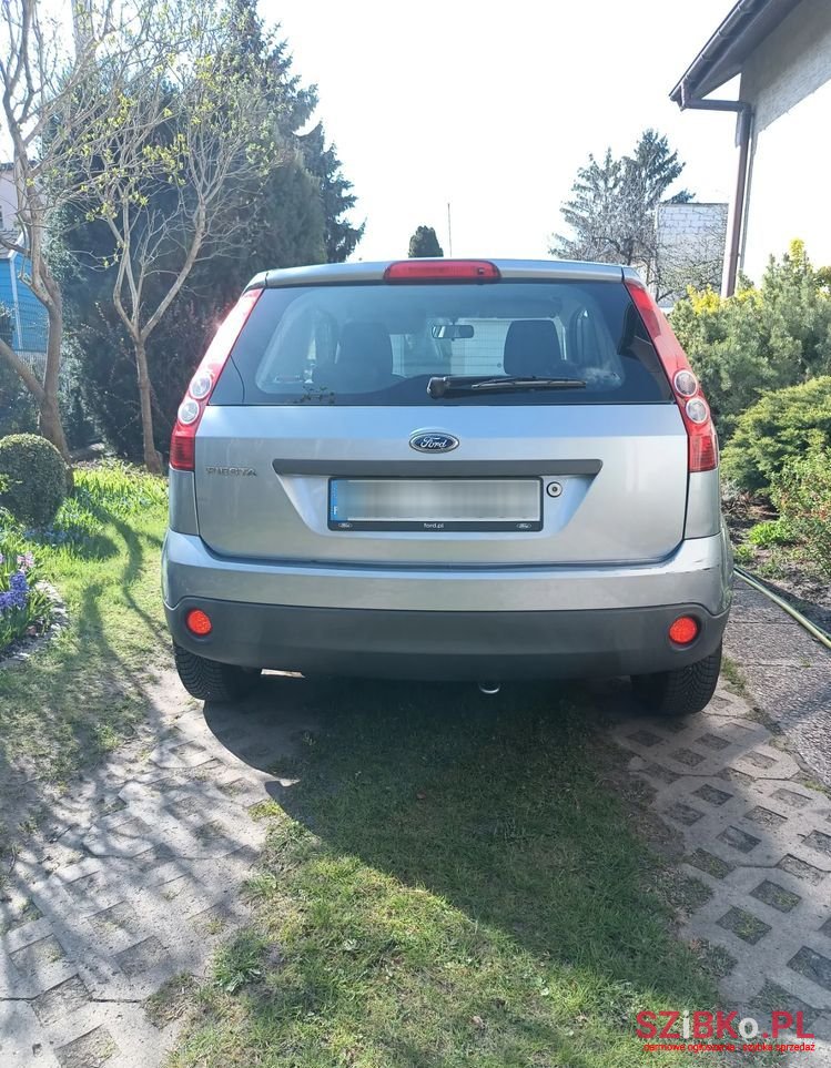 2005' Ford Fiesta 1.3 Ambiente photo #5