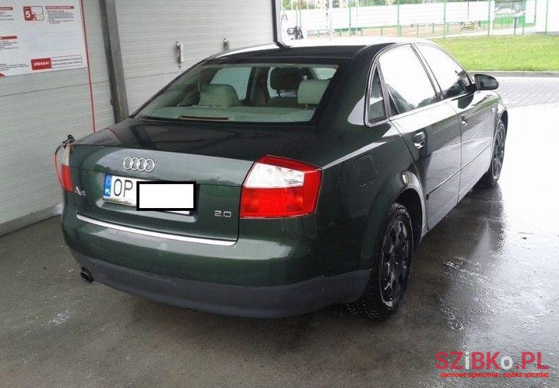 2001' Audi A4 photo #1